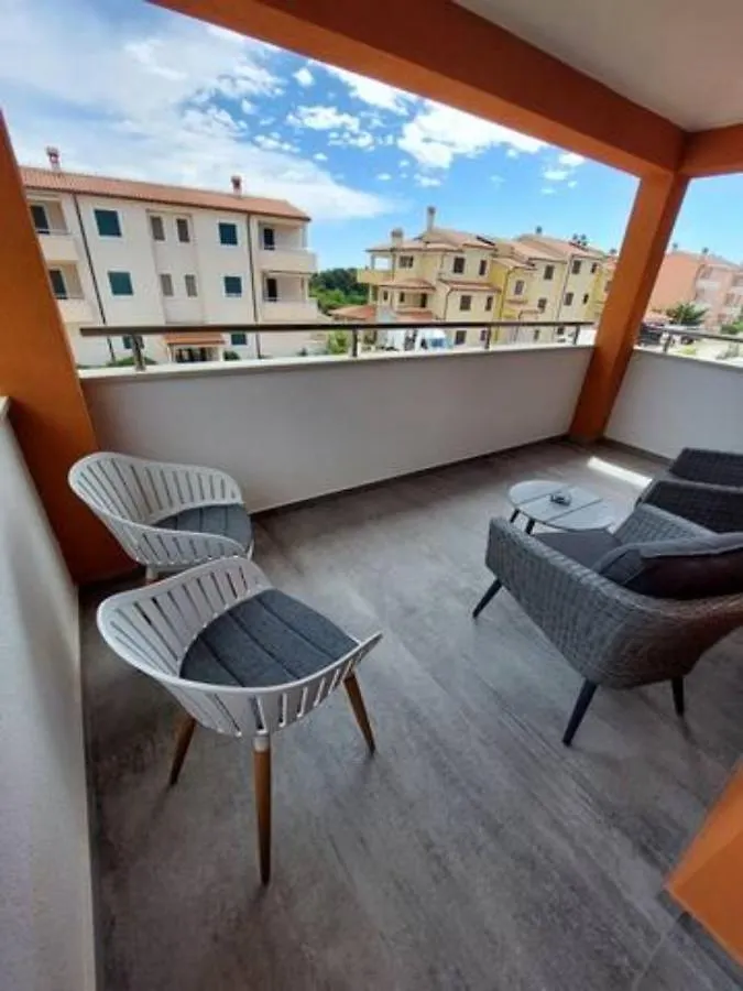Modern Apartment Ana Premantura Croatie